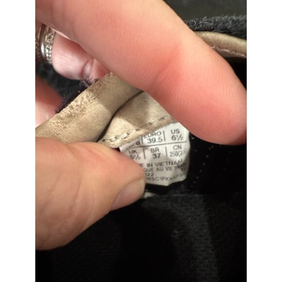 Onitsuka Tiger SERRANO 001 Black/White Unisex Shoes size men 6.5 women 8.5 - Picture 10 of 10